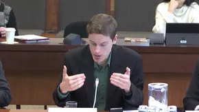 Wyatt Tessari L'Allié, fondateur de GSIA Canada, fait une déclaration d'ouverture sur la loi sur l'IA et les données devant un comité de la Chambre des communes.
